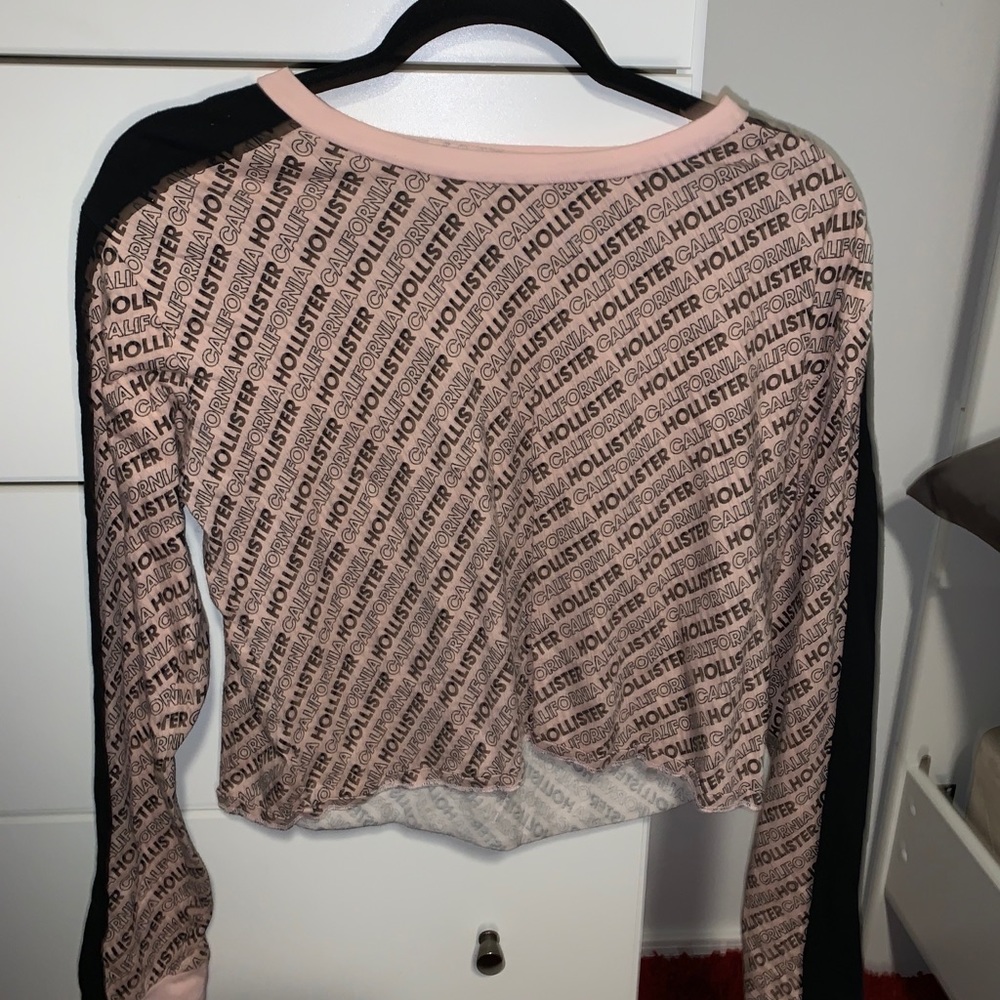 Long Sleeve Crop Top